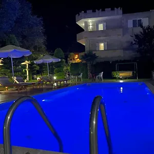 Aparthotel Florika