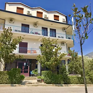 Hotel Ramis & Outdoor Sports Center